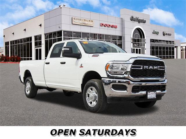 2024 RAM Ram 2500 RAM 2500 TRADESMAN CREW CAB 4X4 8 BOX