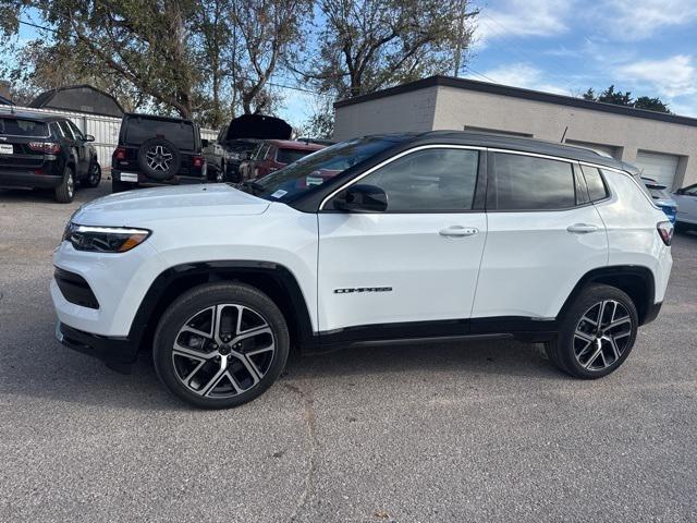 2025 Jeep Compass COMPASS LIMITED 4X4