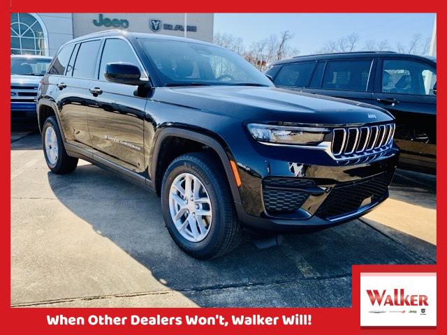 2025 Jeep Grand Cherokee GRAND CHEROKEE LAREDO X 4X2