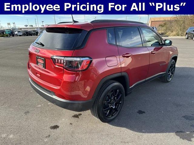 2025 Jeep Compass COMPASS LATITUDE 4X4