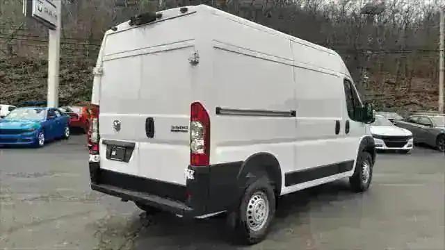 2025 Ram ProMaster Cargo Van Tradesman High Roof 136" WB w/Pass Seat