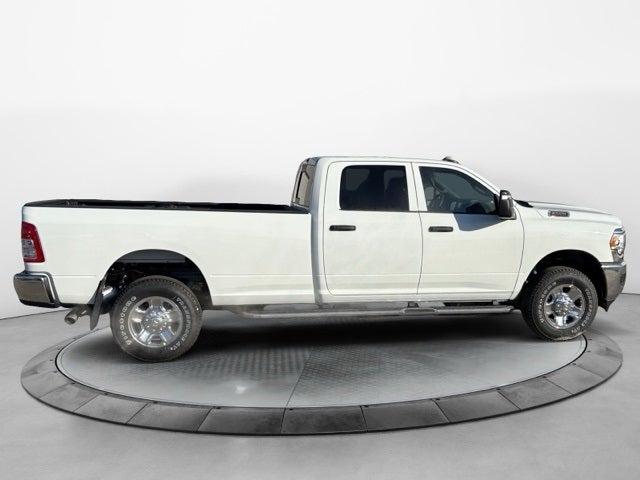 2024 RAM Ram 2500 RAM 2500 TRADESMAN CREW CAB 4X4 8 BOX