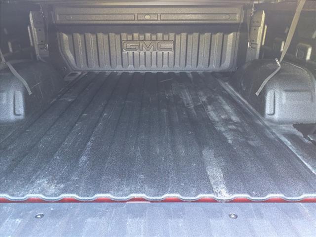 2024 GMC Sierra 1500 4WD Crew Cab Short Box Elevation with 3SB