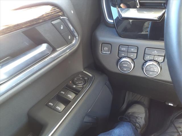 2024 GMC Sierra 1500 4WD Crew Cab Short Box Elevation with 3SB