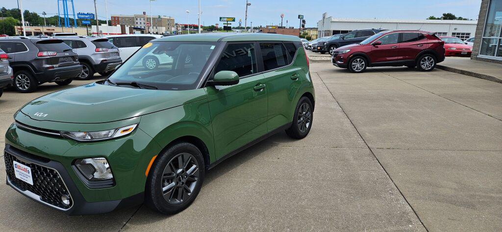 2022 Kia Soul EX