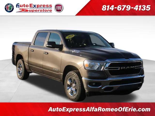 2019 RAM 1500 Big Horn/Lone Star Crew Cab 4x4 57 Box