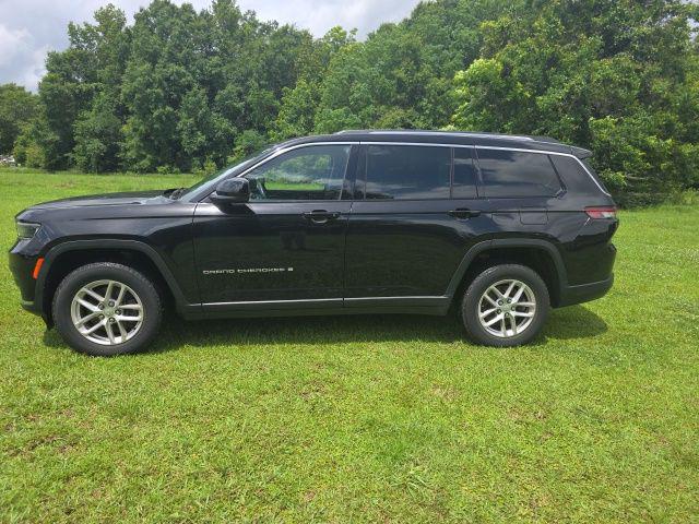 2022 Jeep Grand Cherokee L Laredo 4x2