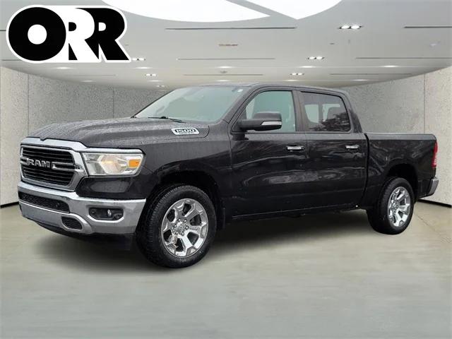 2019 RAM 1500 Big Horn/Lone Star Crew Cab 4x4 57 Box