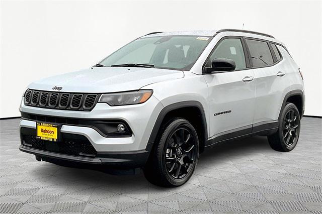 2025 Jeep Compass COMPASS LATITUDE 4X4