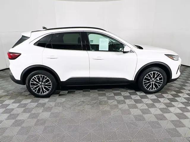2025 Ford Escape PHEV
