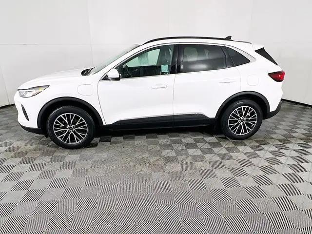 2025 Ford Escape PHEV