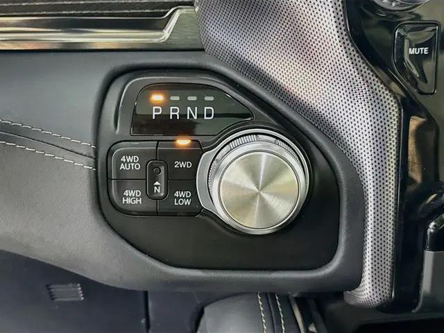 2021 Ram 1500 Limited Crew Cab 4x4 57 Box