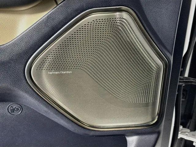 2021 Ram 1500 Limited Crew Cab 4x4 57 Box
