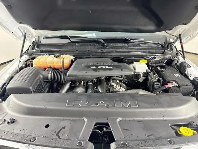 2021 Ram 1500 Limited Crew Cab 4x4 57 Box