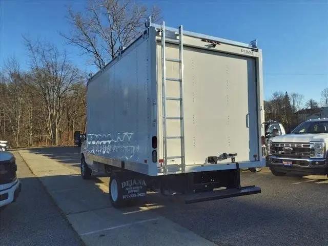 2025 Ford E-350 Cutaway E-Series Cutaway