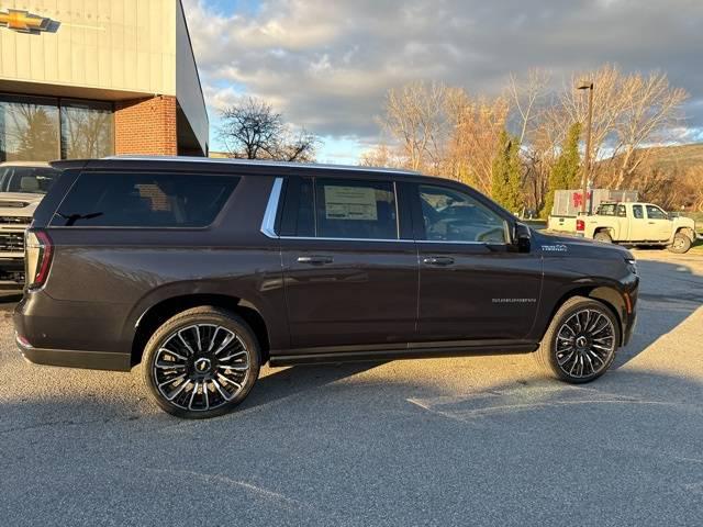 2025 Chevrolet Suburban 4WD High Country
