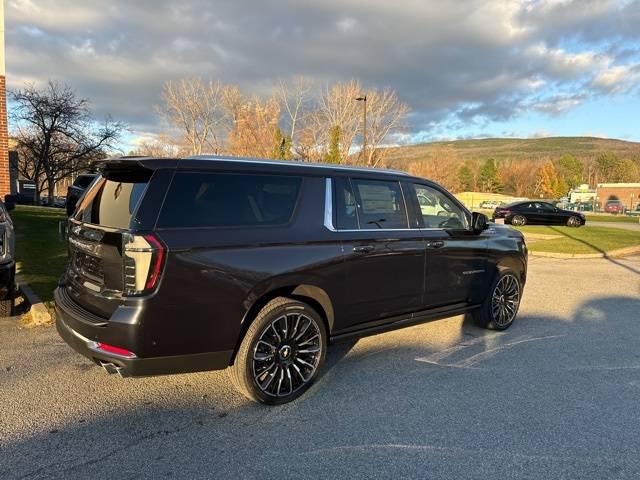 2025 Chevrolet Suburban 4WD High Country