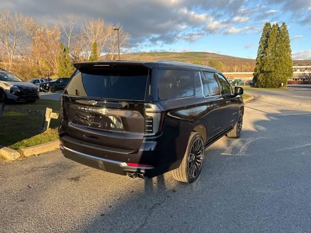 2025 Chevrolet Suburban 4WD High Country