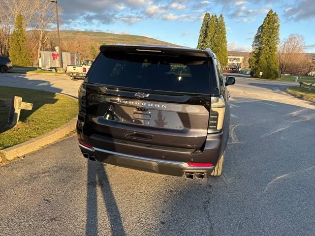 2025 Chevrolet Suburban 4WD High Country