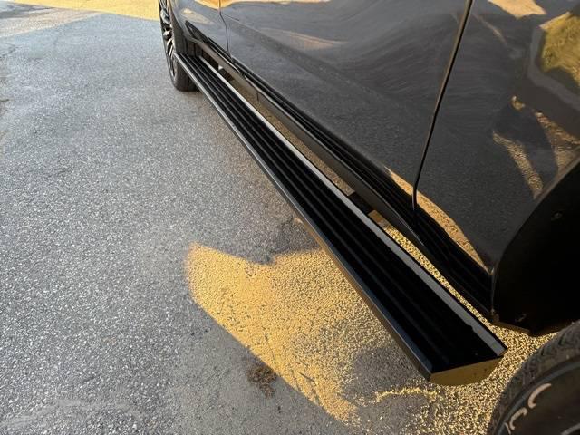 2025 Chevrolet Suburban 4WD High Country