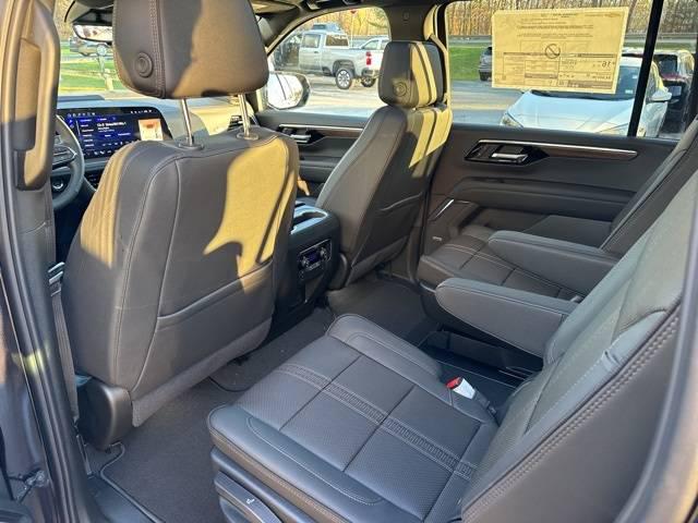 2025 Chevrolet Suburban 4WD High Country