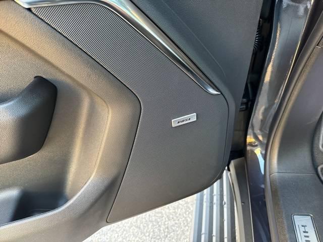 2025 Chevrolet Suburban 4WD High Country