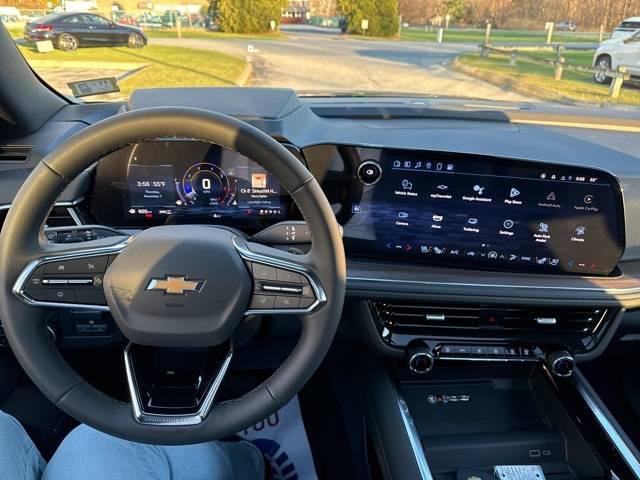 2025 Chevrolet Suburban 4WD High Country