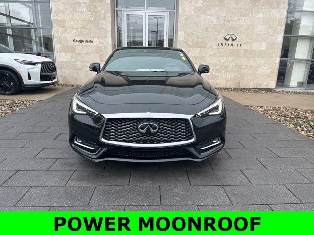 2022 INFINITI Q60 LUXE AWD