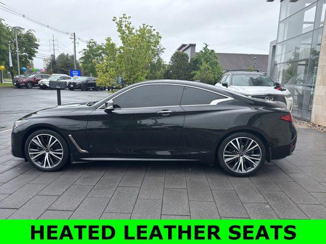 2022 INFINITI Q60 LUXE AWD