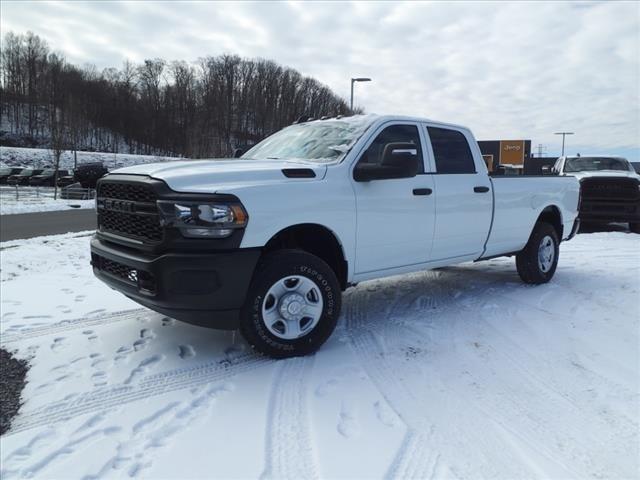 2024 RAM Ram 3500 RAM 3500 TRADESMAN CREW CAB 4X4 8 BOX