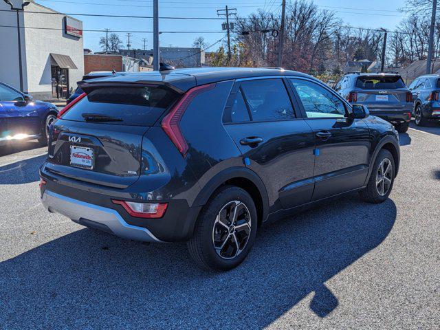 2025 Kia Niro LX