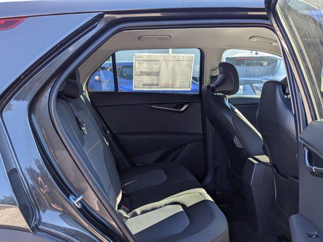 2025 Kia Niro LX
