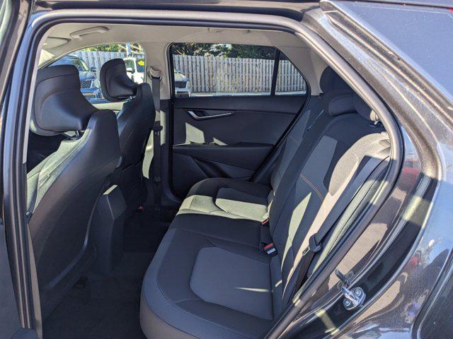 2025 Kia Niro LX