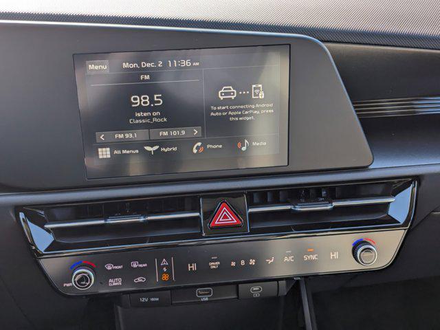 2025 Kia Niro LX