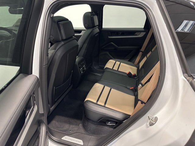 2025 Porsche Cayenne Cayenne