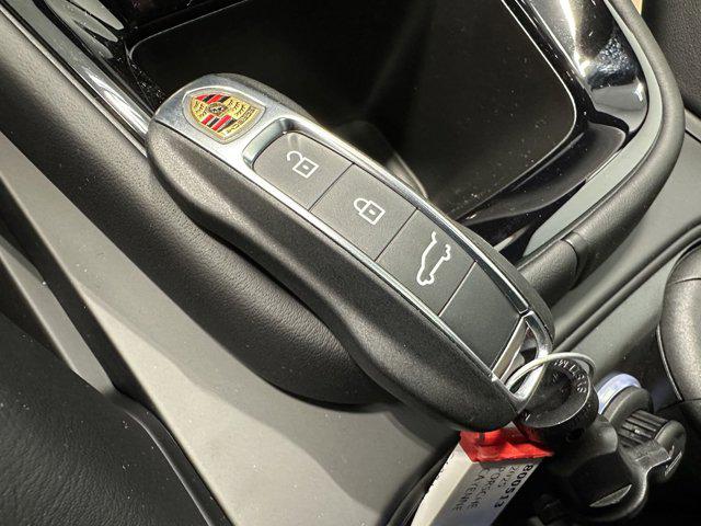 2025 Porsche Cayenne Cayenne