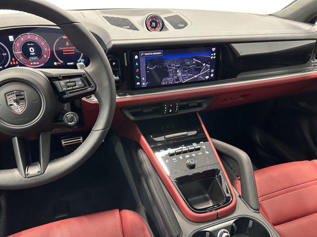 2025 Porsche Cayenne E-Hybrid Turbo