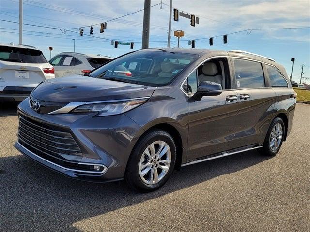 2025 Toyota Sienna Limited