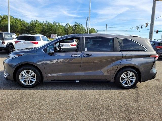 2025 Toyota Sienna Limited