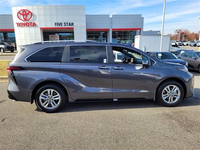 2025 Toyota Sienna Limited