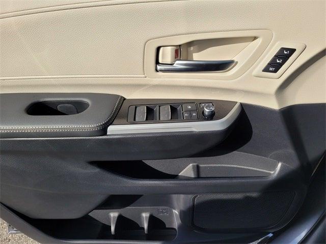 2025 Toyota Sienna Limited
