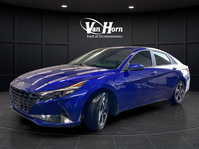 2023 Hyundai Elantra Hybrid Limited for sale in Oconomowoc, WI