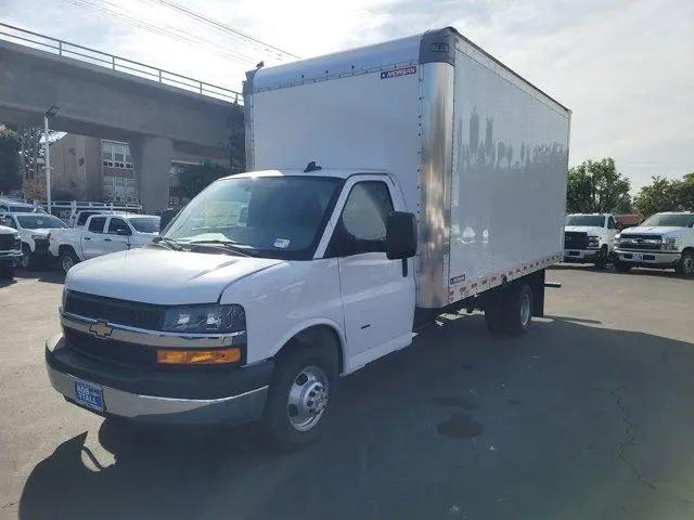 2024 Chevrolet Express Cutaway Work Van
