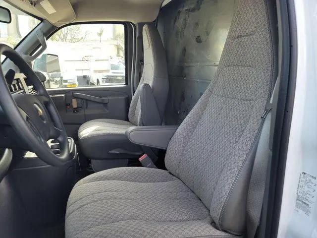 2024 Chevrolet Express Cutaway Work Van