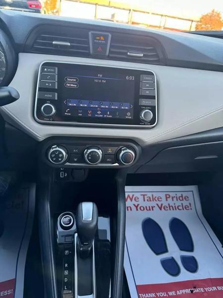2021 Nissan Versa SV Xtronic CVT