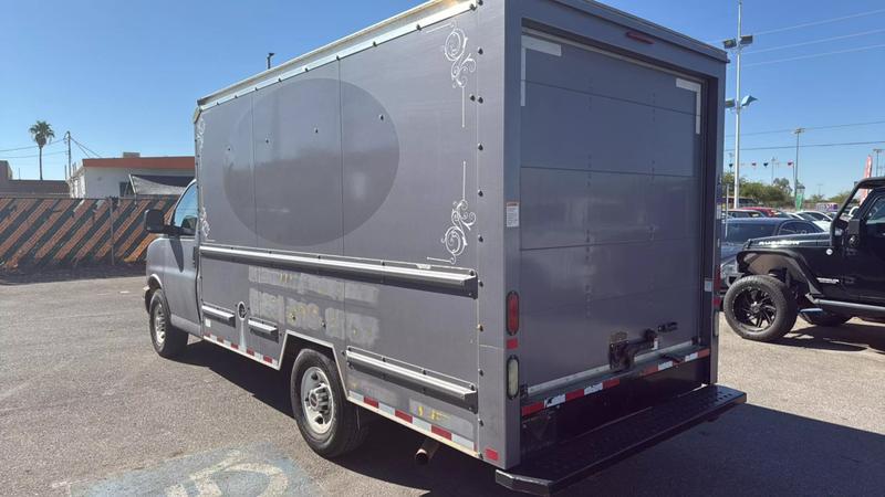 2015 GMC Savana Cutaway 3500