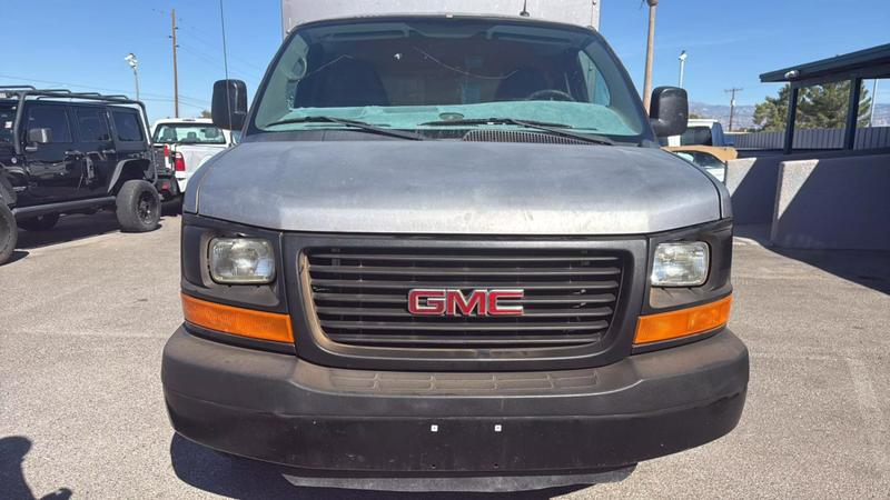 2015 GMC Savana Cutaway 3500