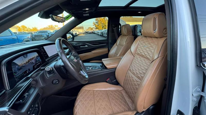 2021 Cadillac Escalade 2WD Premium Luxury