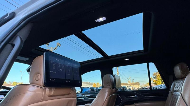 2021 Cadillac Escalade 2WD Premium Luxury