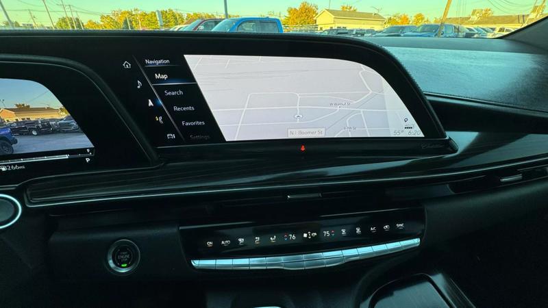 2021 Cadillac Escalade 2WD Premium Luxury